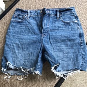 MAKE OFFER: High waisted shorts